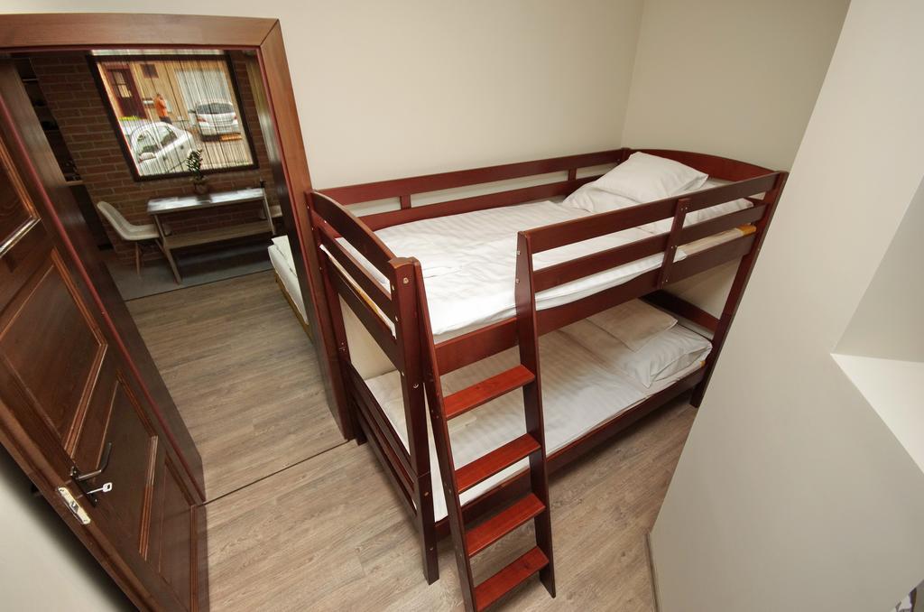 Mosoly Deluxe Apartman Дьюла Экстерьер фото