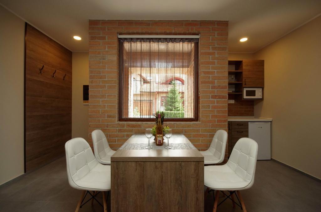 Mosoly Deluxe Apartman Дьюла Экстерьер фото